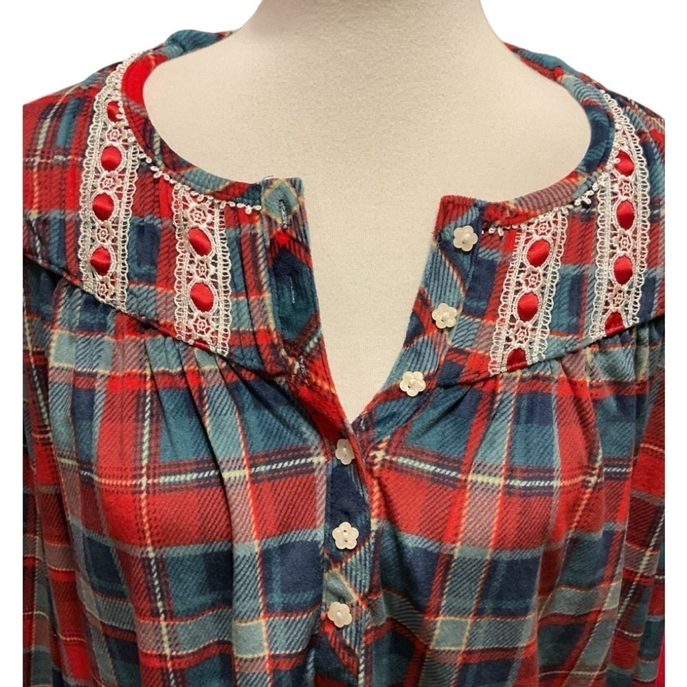 Secret Treasures Women’s Traditional Long Sleeve Scoop Neck Velour Plaid Gown - Picture 4 of 7